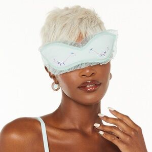 Savage x Fenty Cat Nap Eye Mask